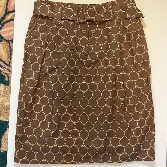 Linen knee length skirt side pockets with removable belt - Picture 1 of 9